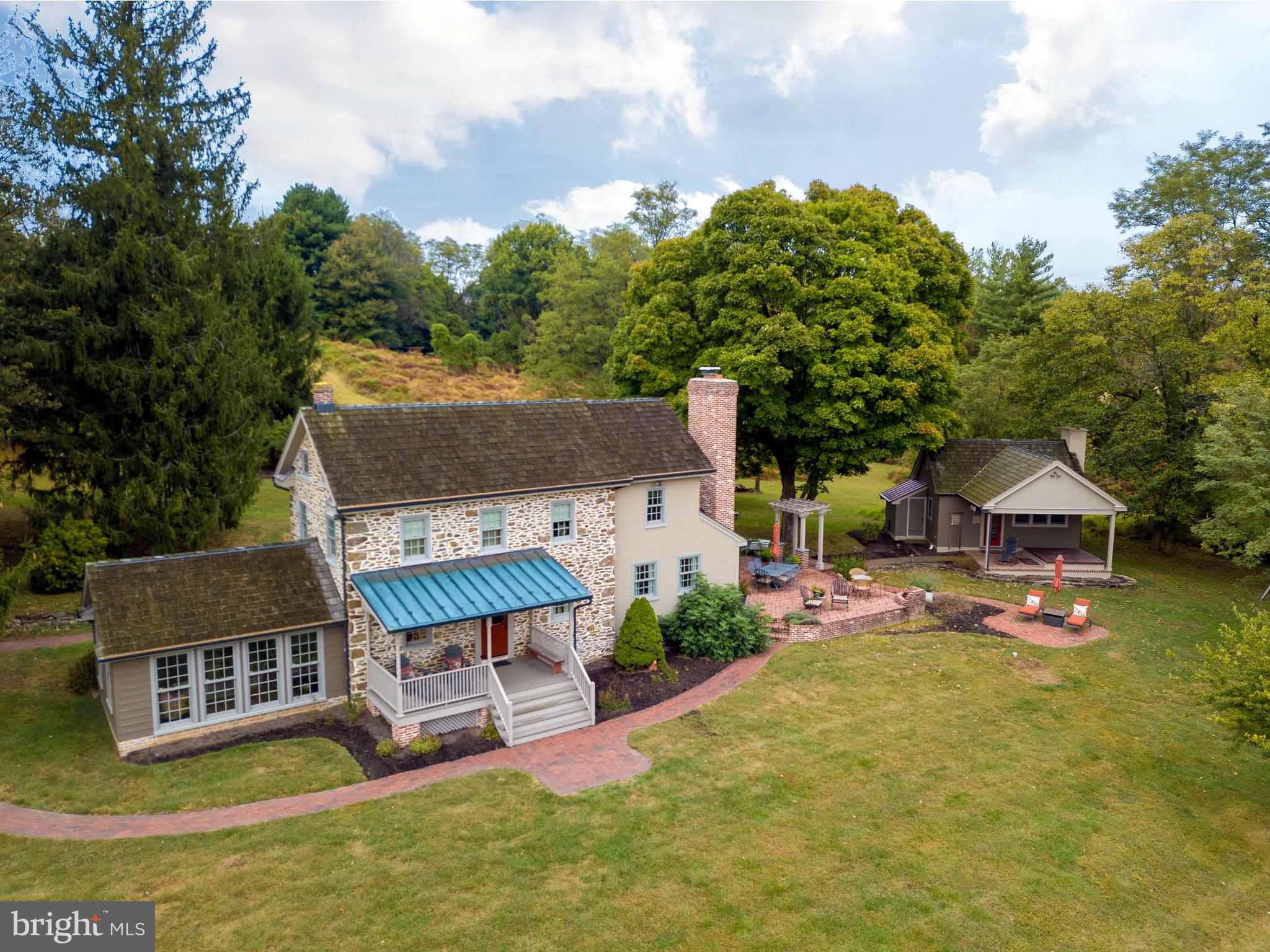 ASHLAND WOODS - Residential