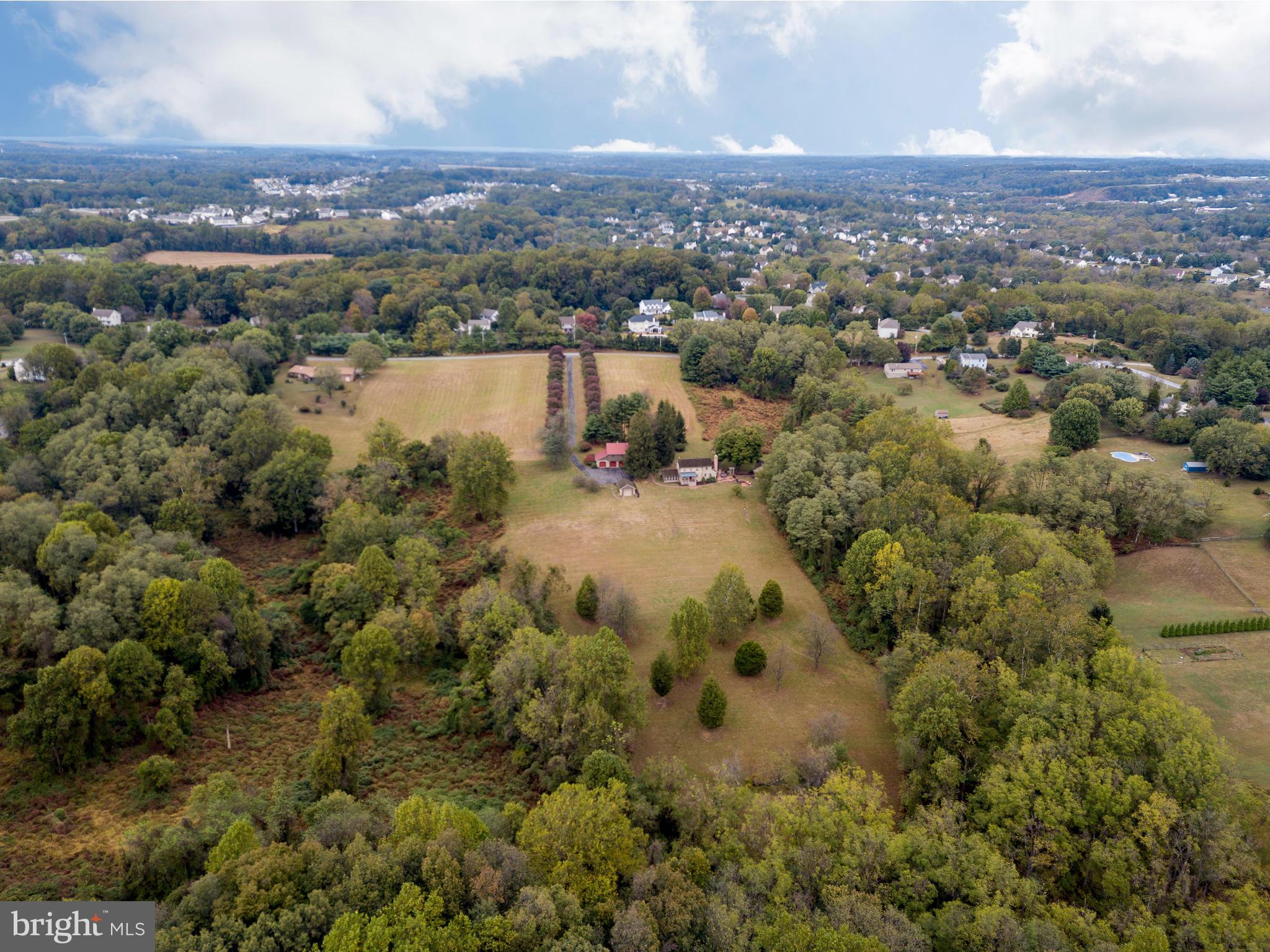 ASHLAND WOODS - Residential