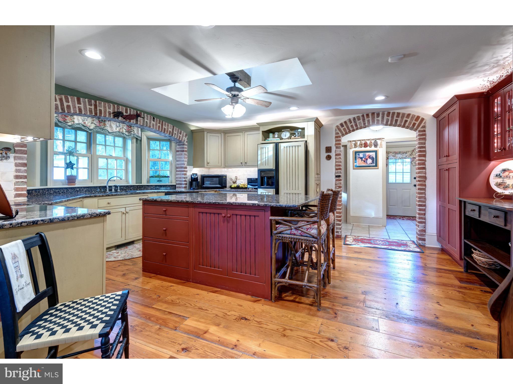 ASHLAND WOODS - Residential