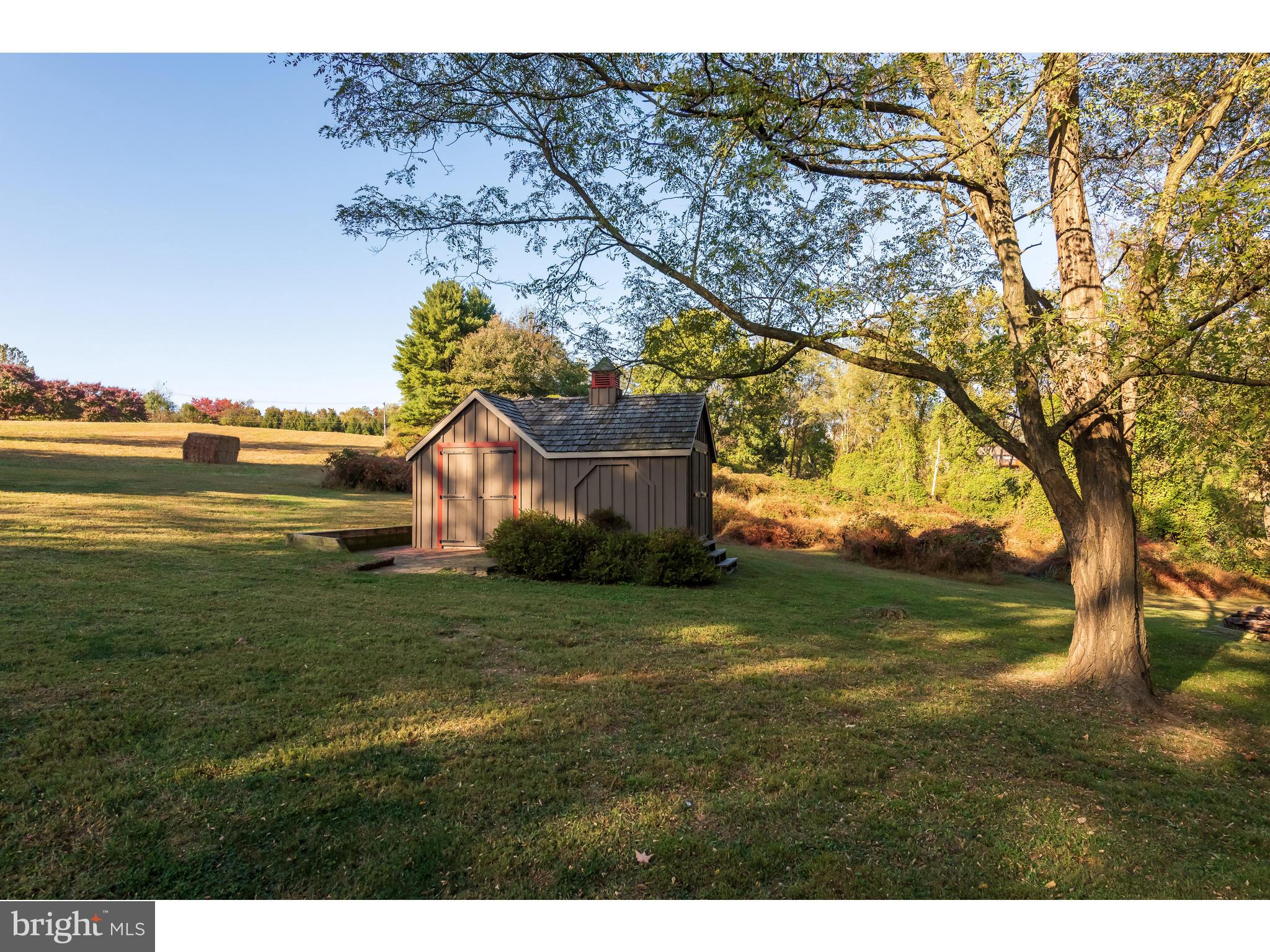 ASHLAND WOODS - Residential