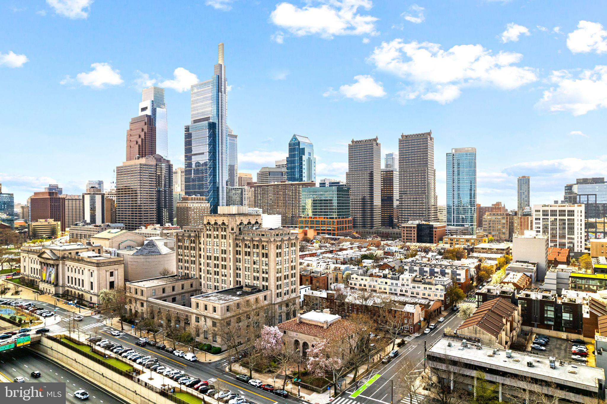LOGAN CIRCLE - Residential