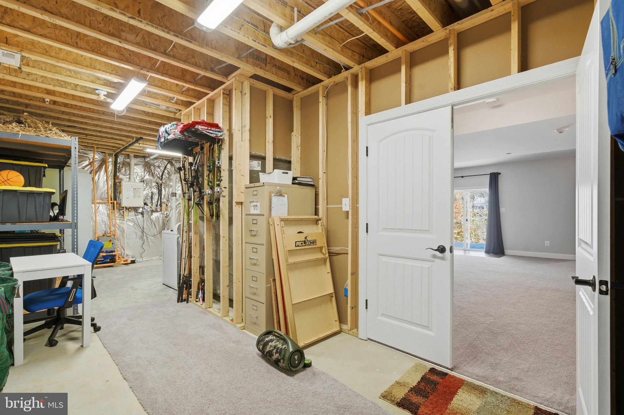 OAKLAND HALL - Residential