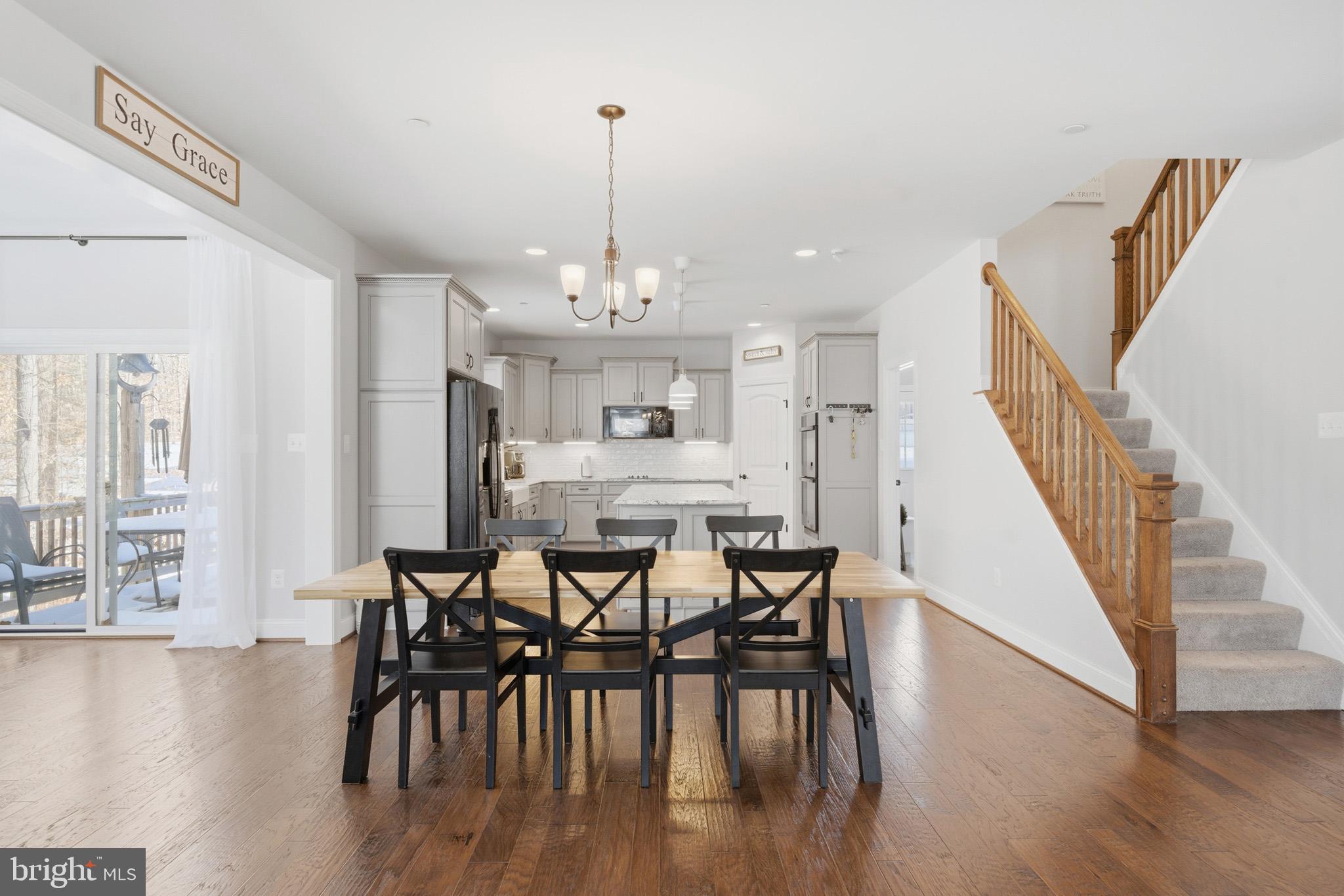 OAKLAND HALL - Residential