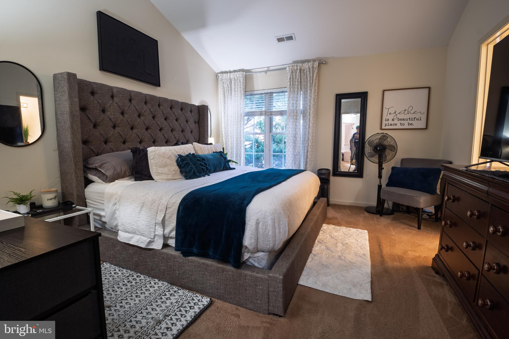 FAIRVIEW VILLAGE - Residential