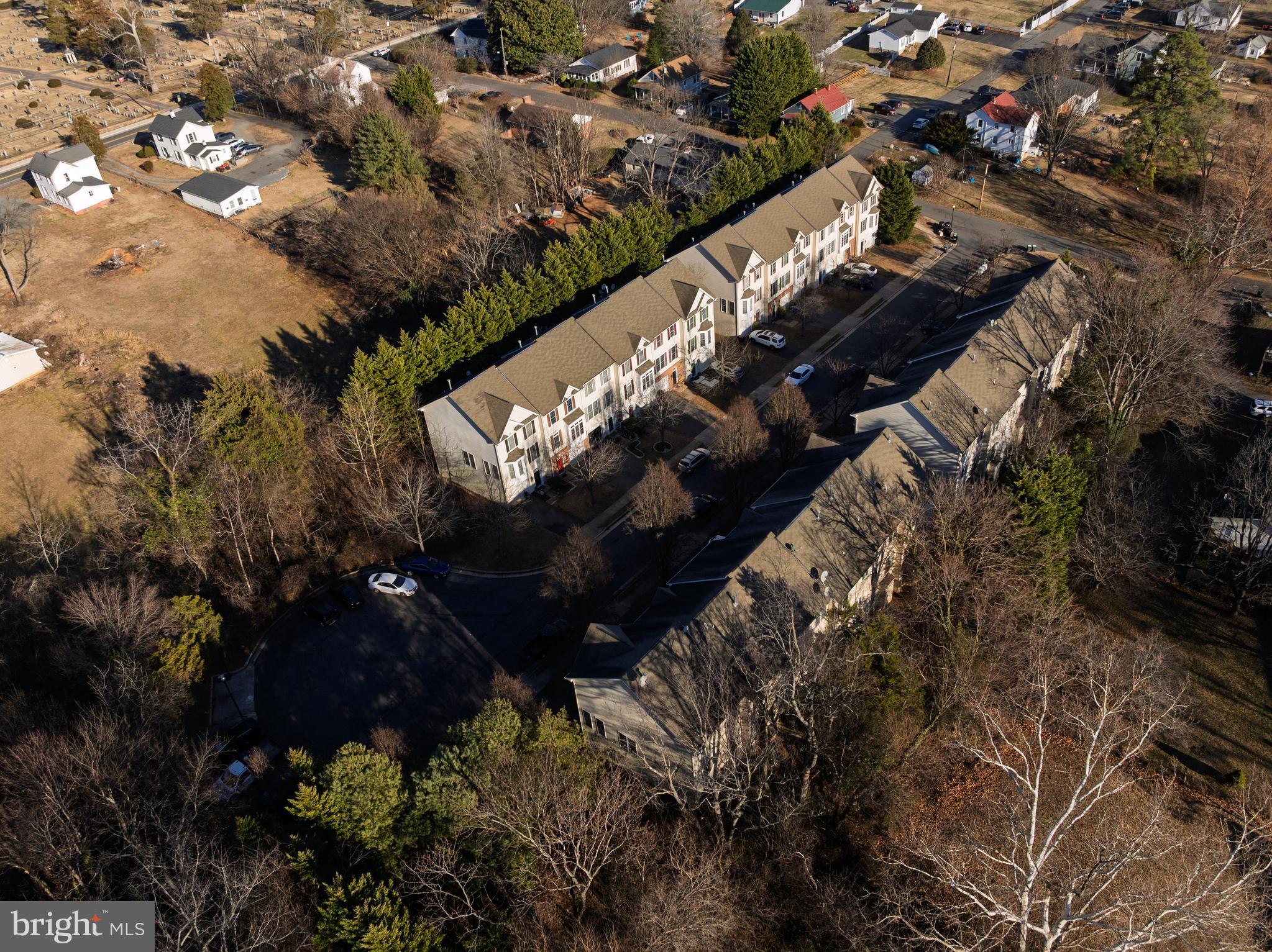 FAIRVIEW VILLAGE - Residential