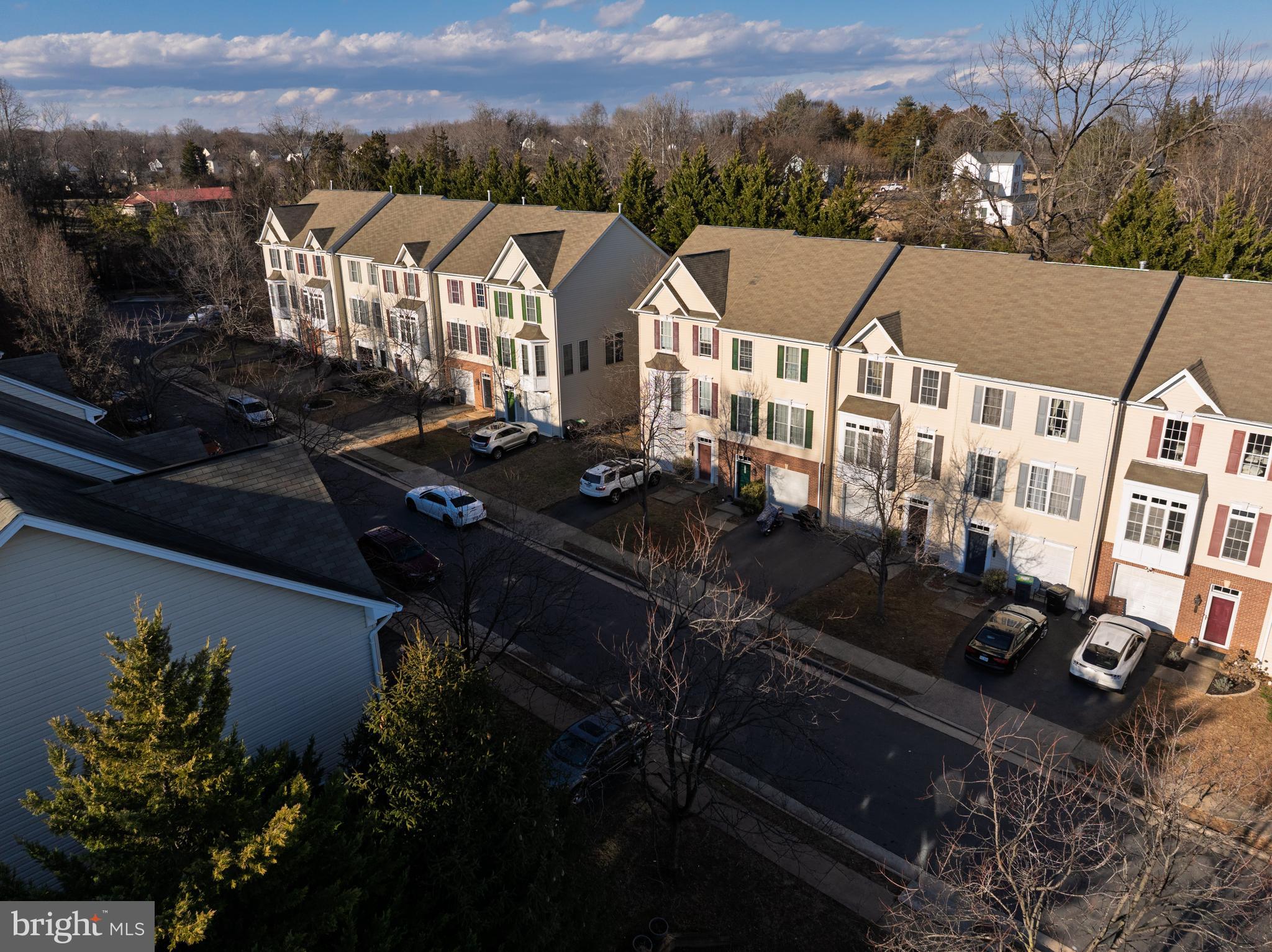 FAIRVIEW VILLAGE - Residential