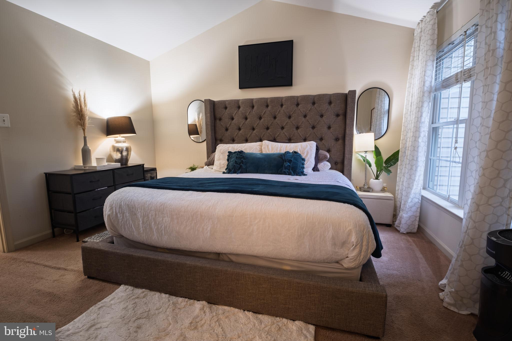 FAIRVIEW VILLAGE - Residential