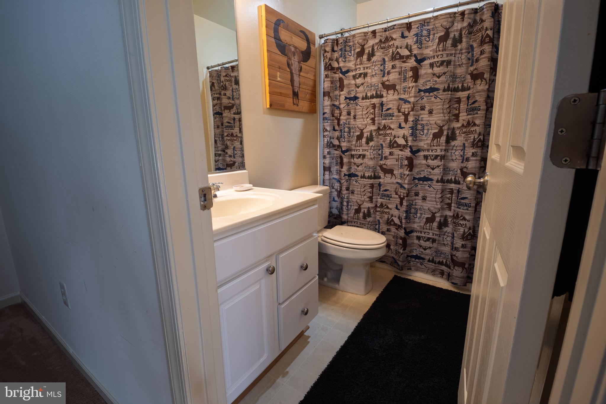 FAIRVIEW VILLAGE - Residential