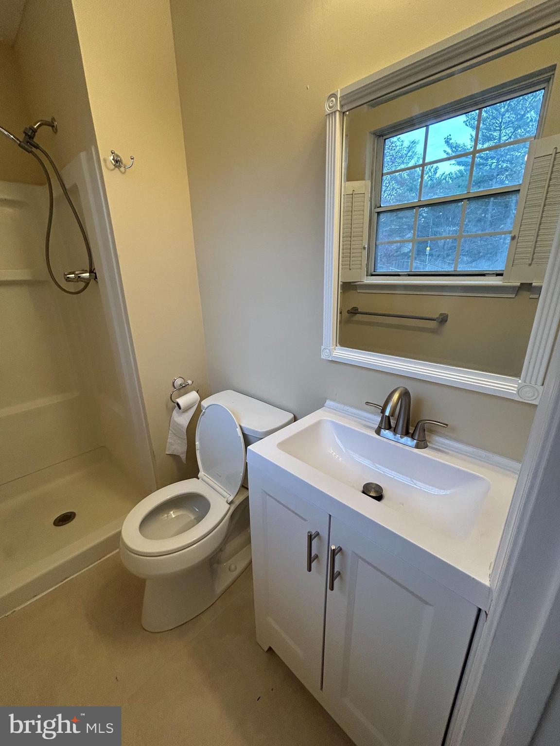 WAVERLY CONDOMINIUMS - Residential Lease