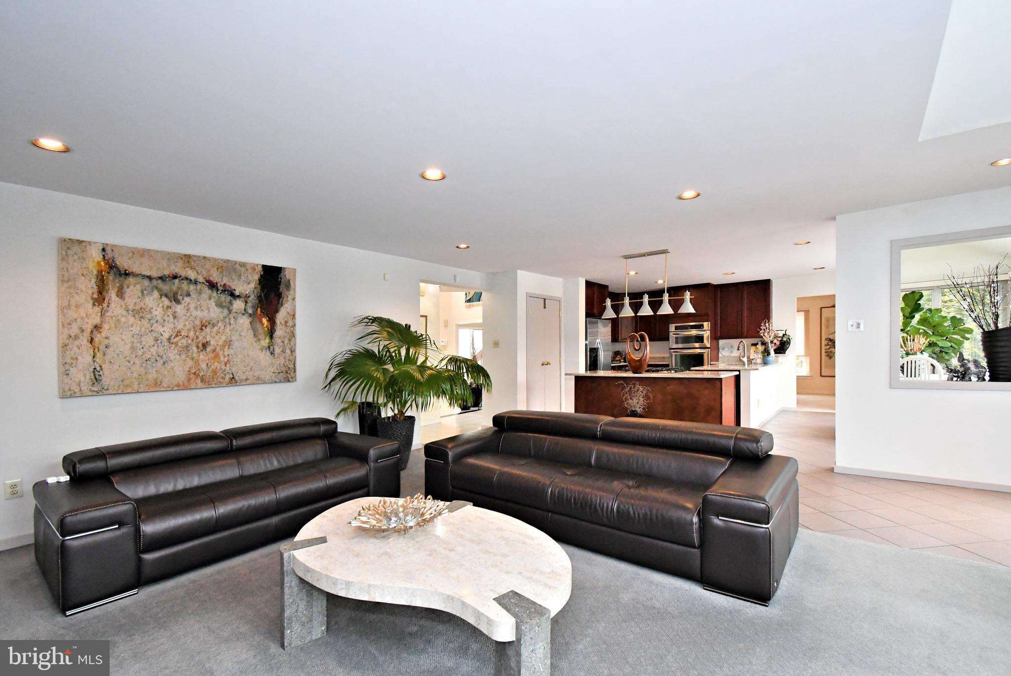 HILLS AT NORTHAMPT - Residential