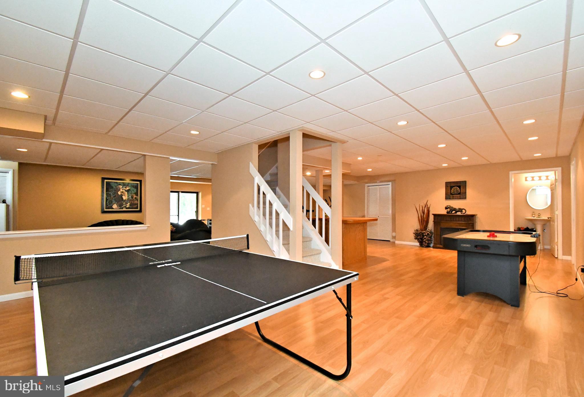 HILLS AT NORTHAMPT - Residential