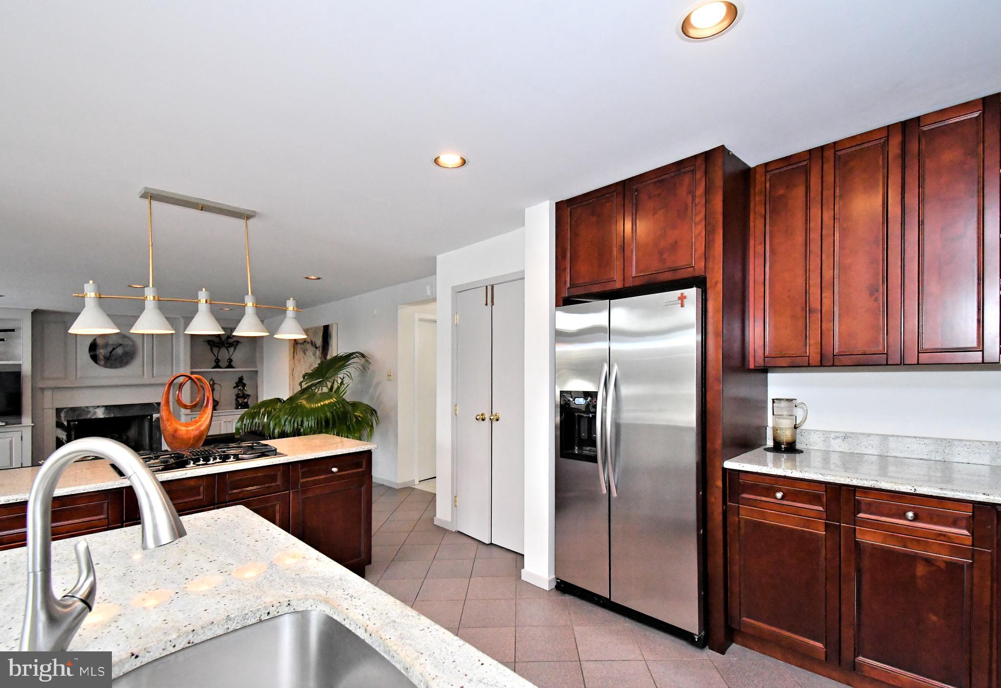 HILLS AT NORTHAMPT - Residential