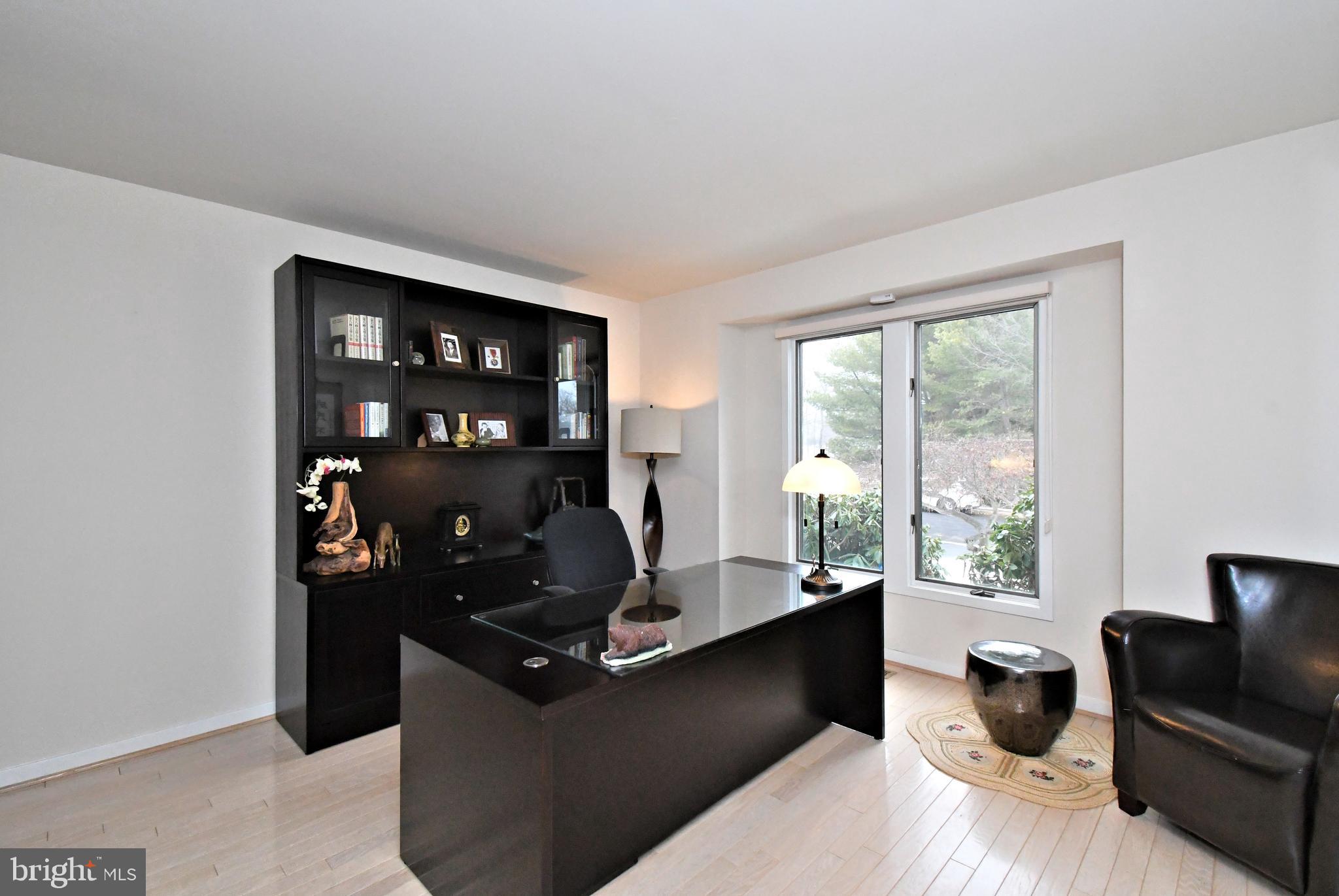 HILLS AT NORTHAMPT - Residential