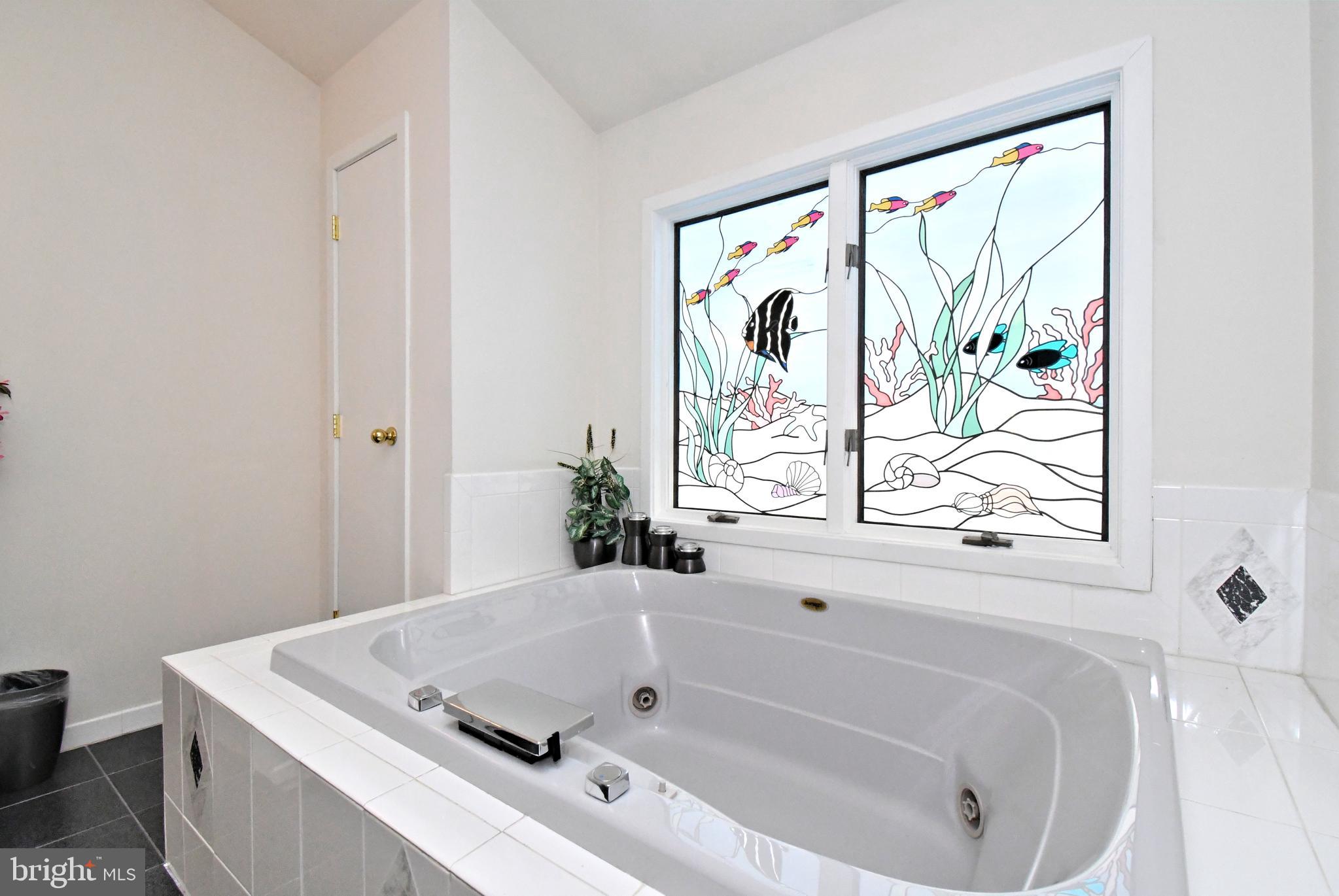 HILLS AT NORTHAMPT - Residential