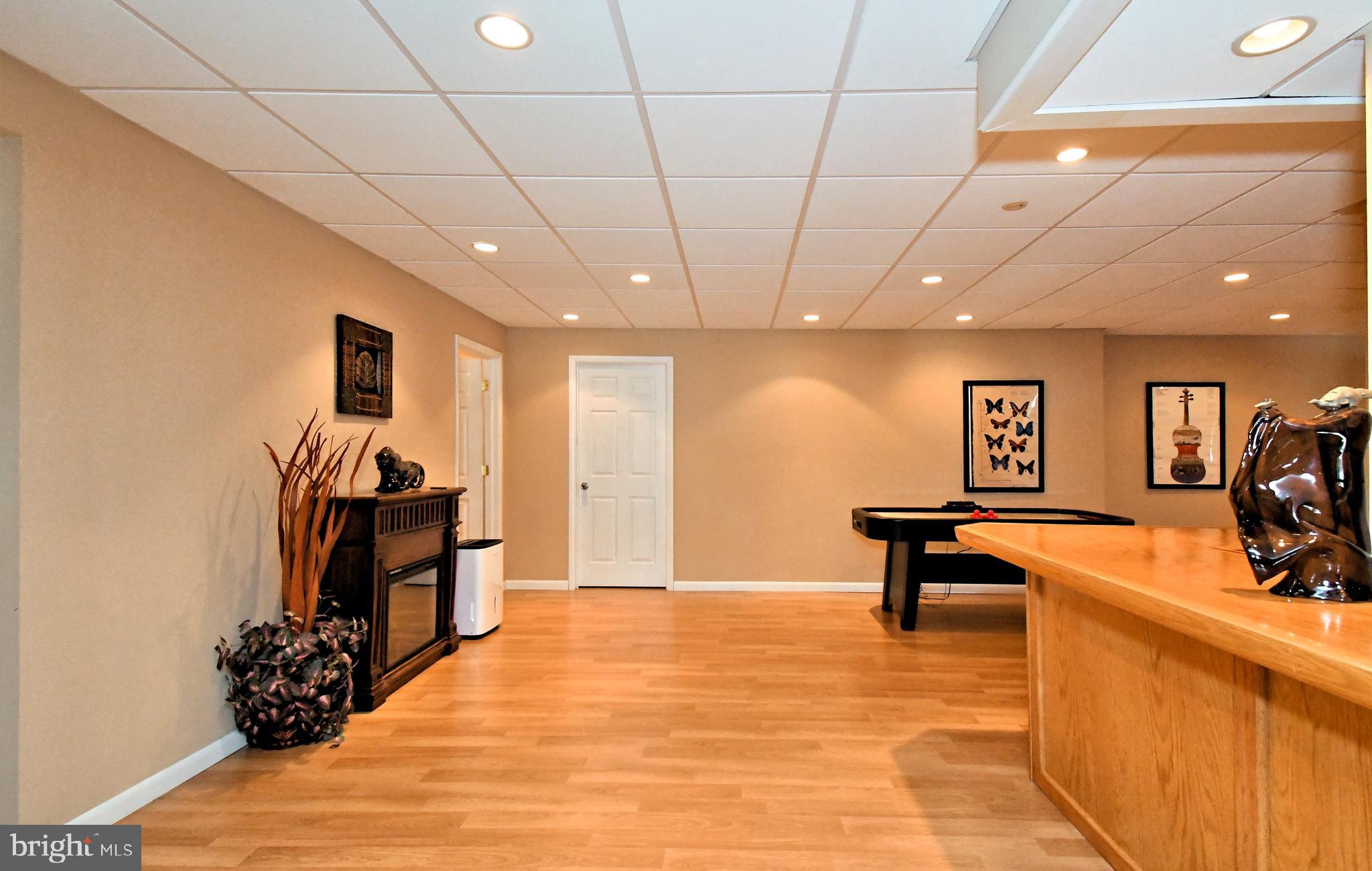 HILLS AT NORTHAMPT - Residential