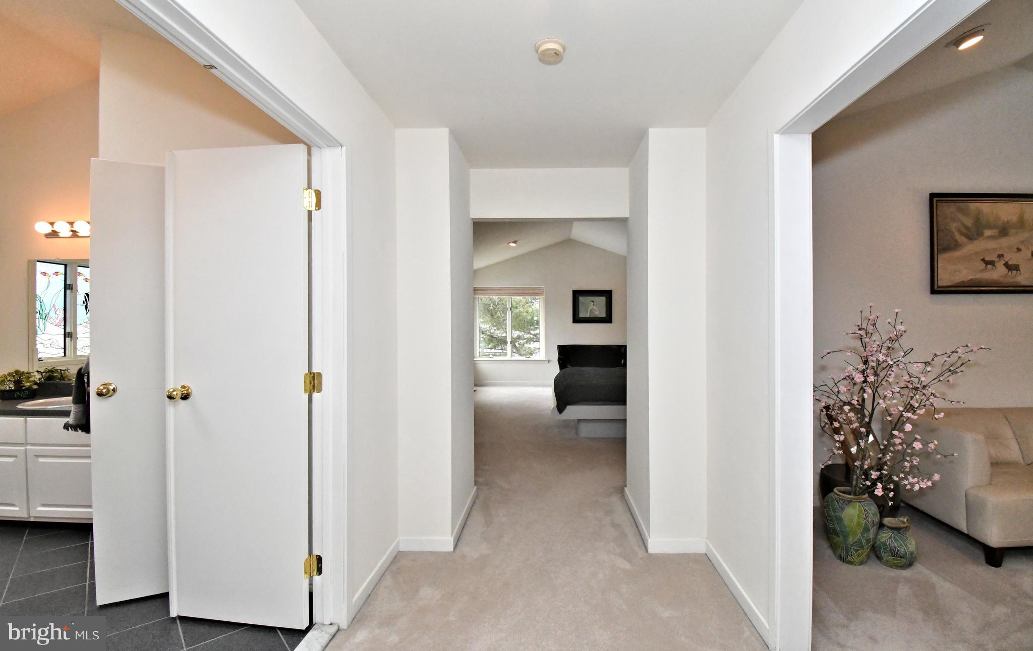 HILLS AT NORTHAMPT - Residential