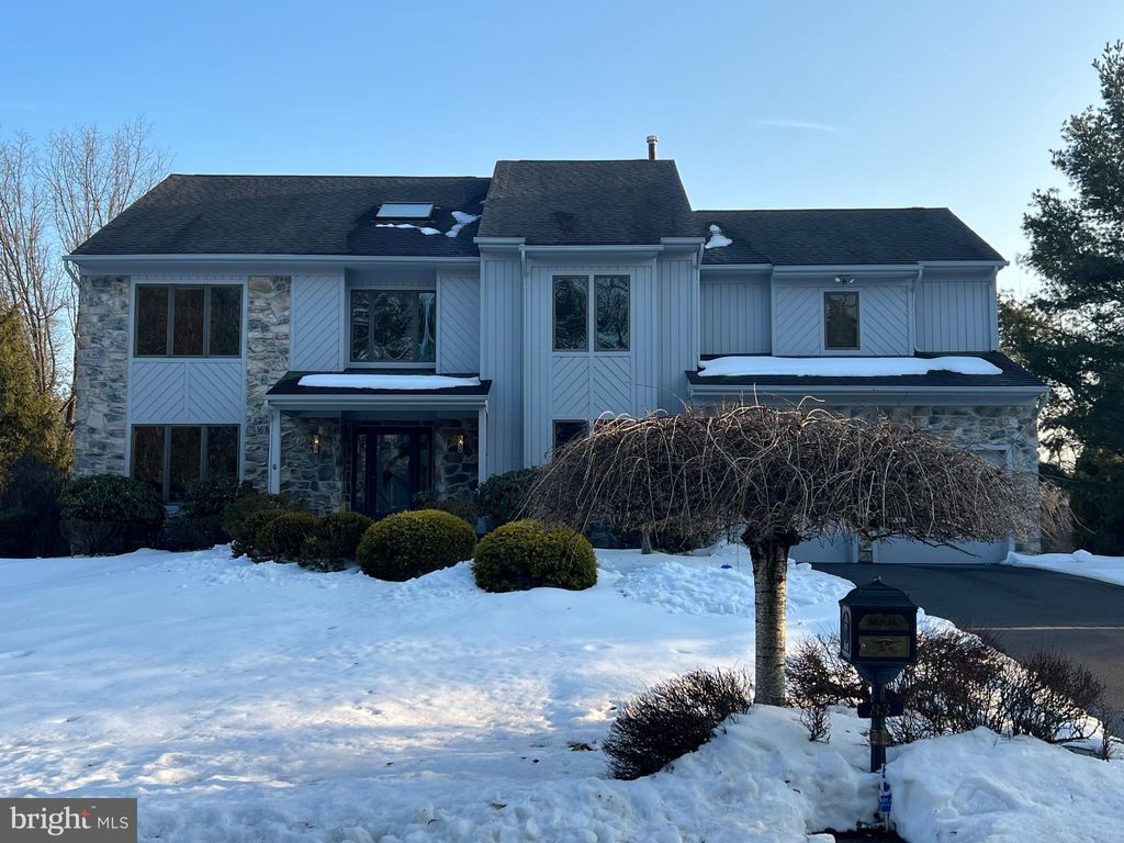 Photo of 83 Rocking Horse Way, HOLLAND, PA 18966 (MLS # PABU2114136)