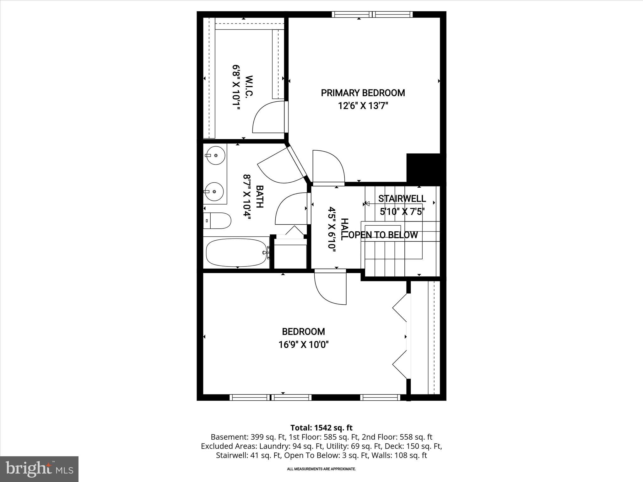 WEST COURTS AT PINEY ORCHARD - Residential
