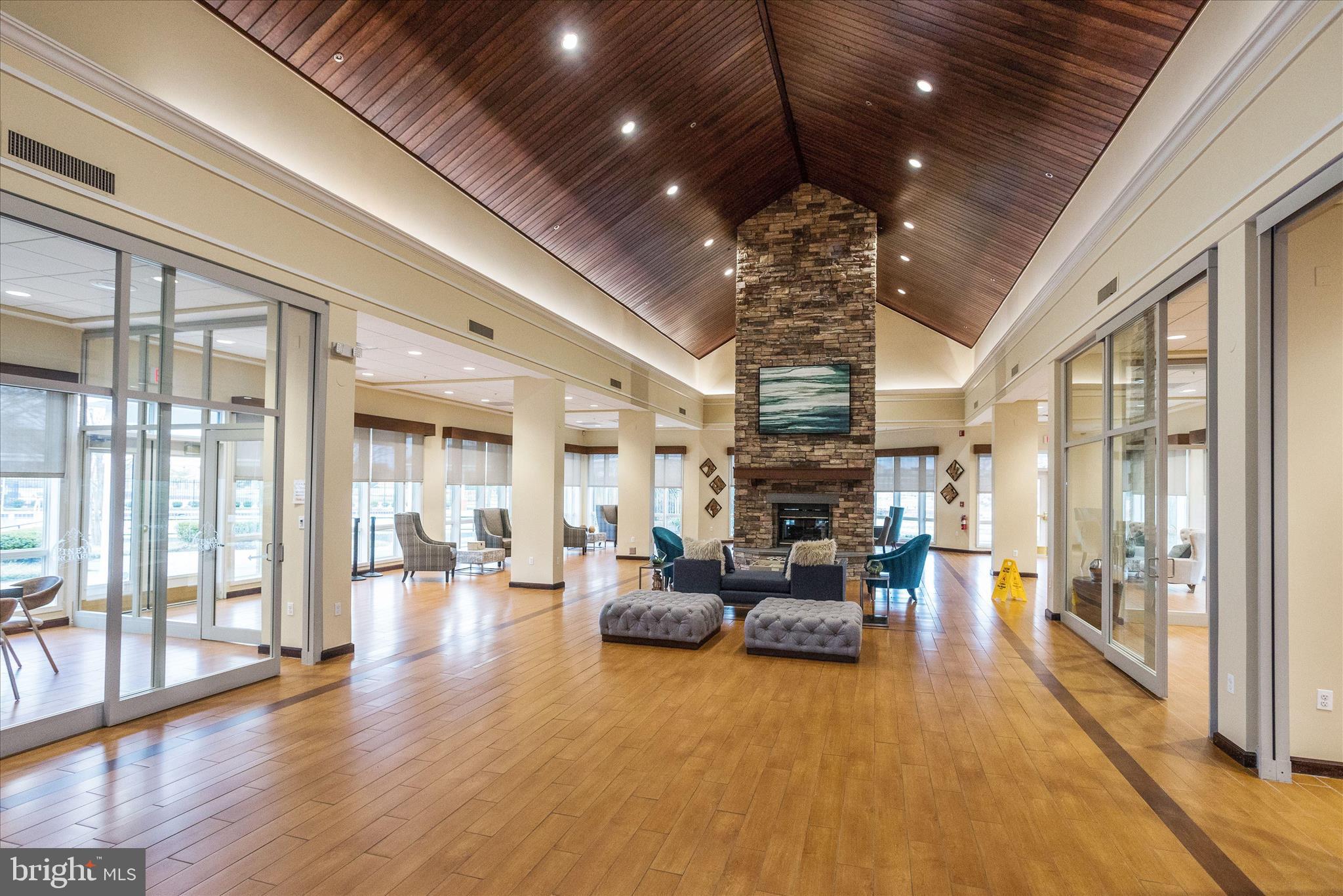 WEST COURTS AT PINEY ORCHARD - Residential