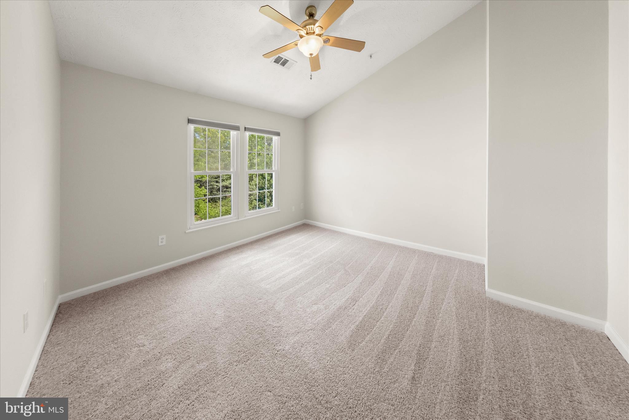 WEST COURTS AT PINEY ORCHARD - Residential