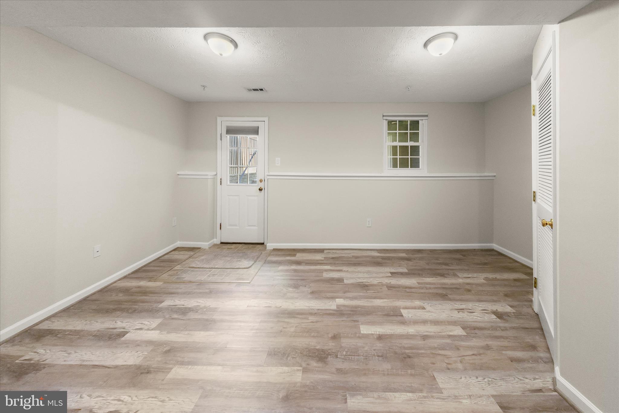 WEST COURTS AT PINEY ORCHARD - Residential