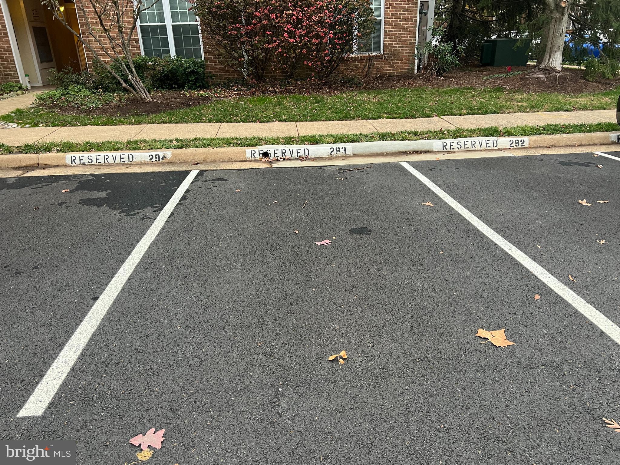 WORLDGATE CONDO - Residential