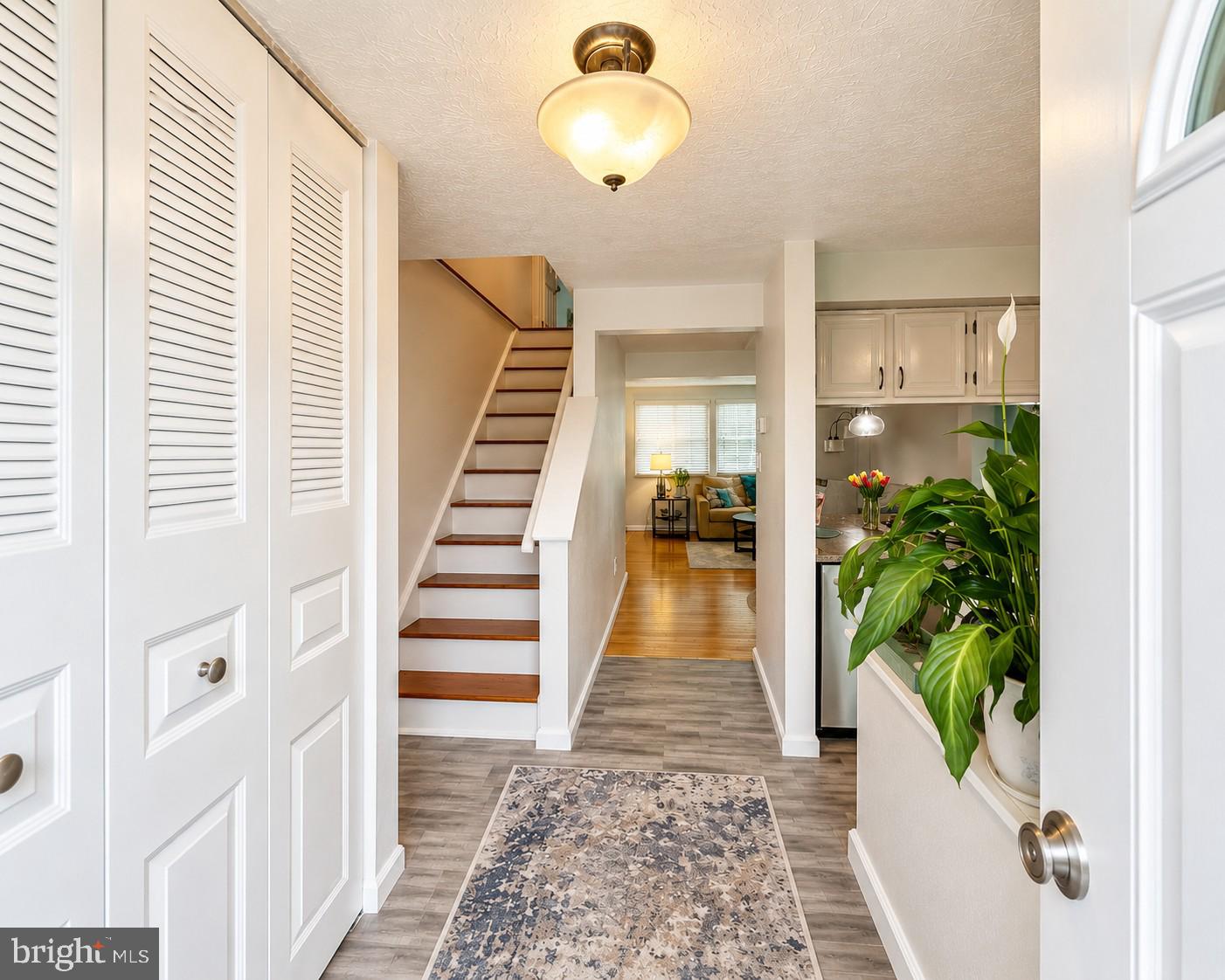 OAK SPRINGS - Residential