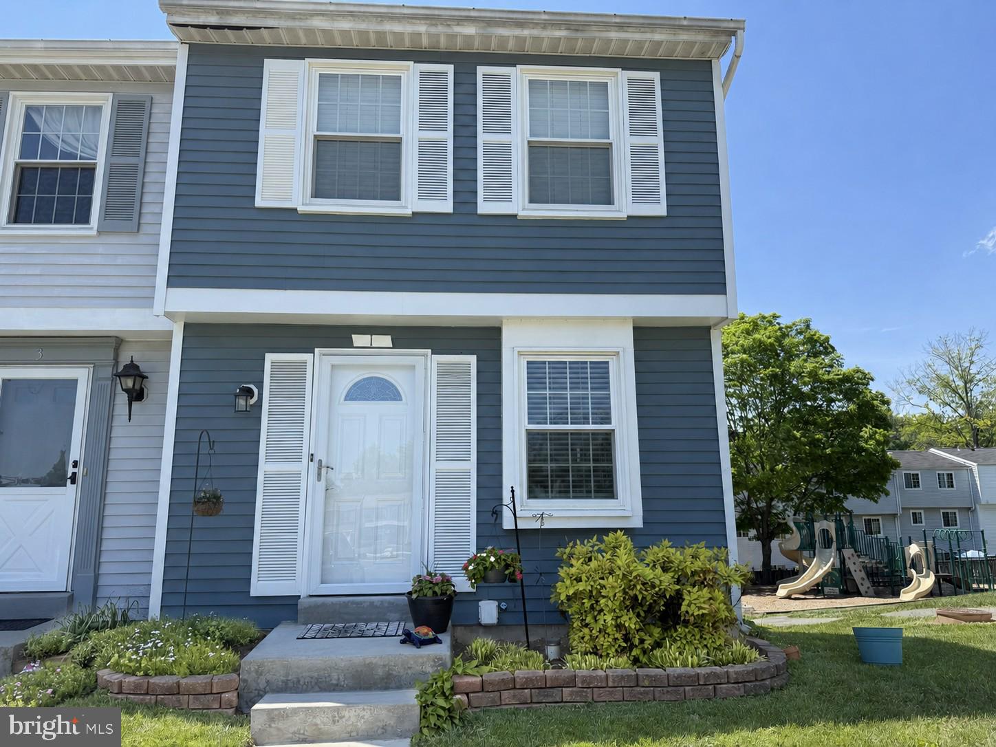 OAK SPRINGS - Residential