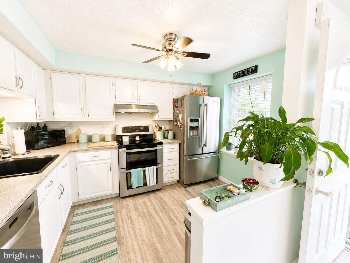 OAK SPRINGS - Residential