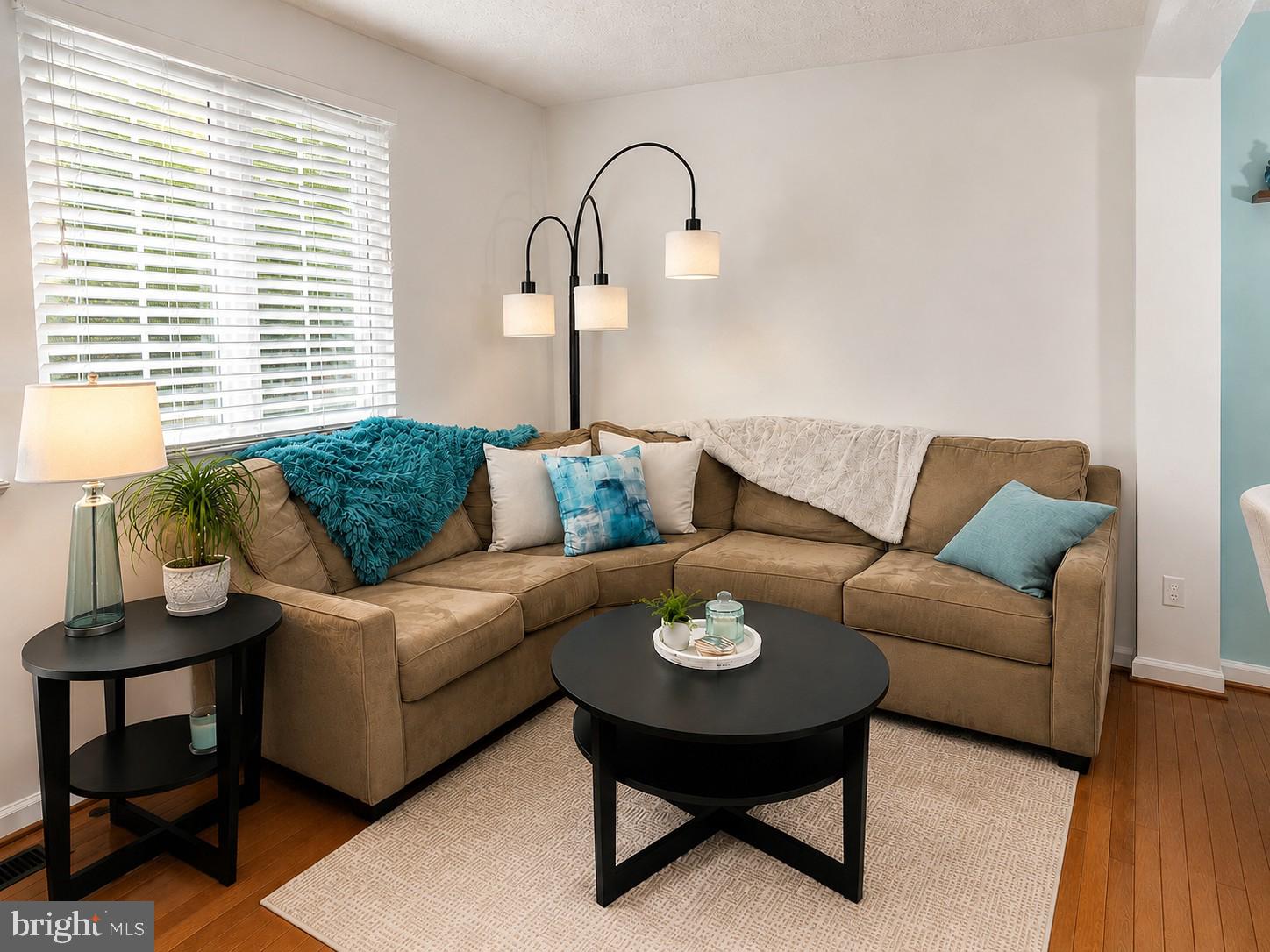 OAK SPRINGS - Residential