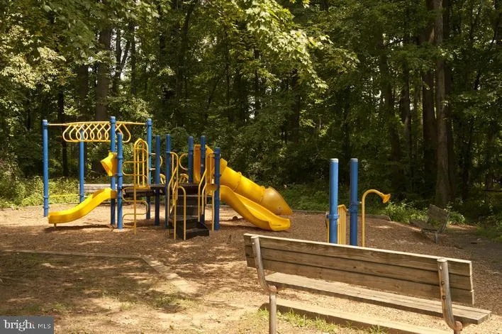 Additional image 116 of 1 FarmcRest Court, Silver Spring, MD 20905