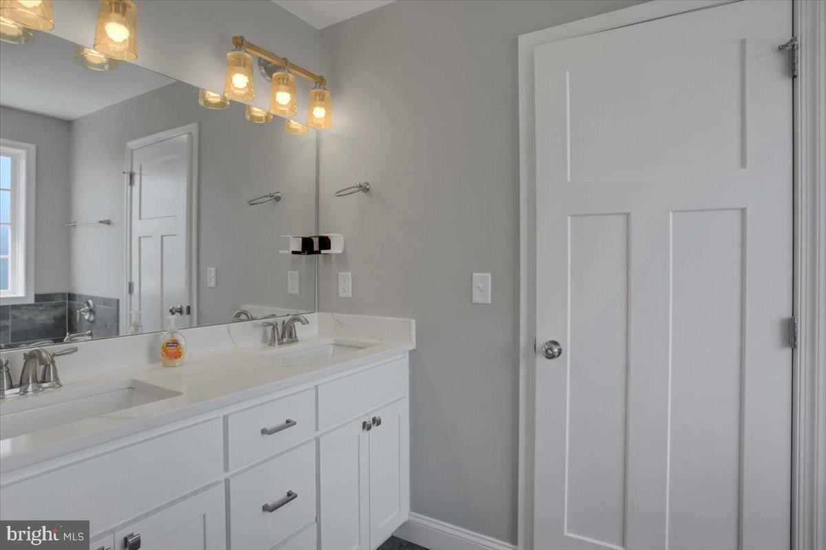 HERITAGE ESTATES - Residential