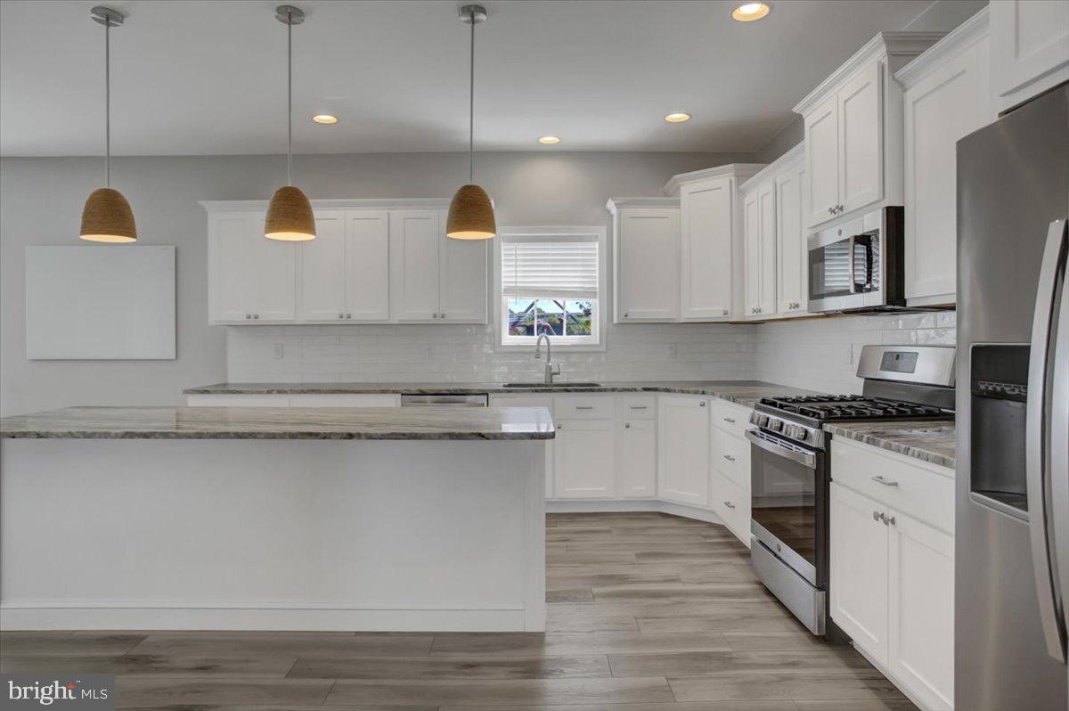 HERITAGE ESTATES - Residential