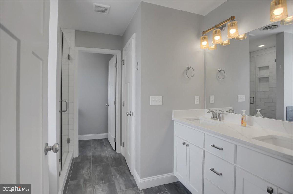 HERITAGE ESTATES - Residential