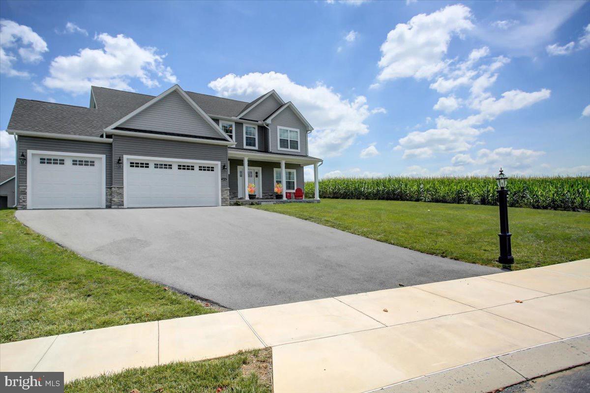 HERITAGE ESTATES - Residential