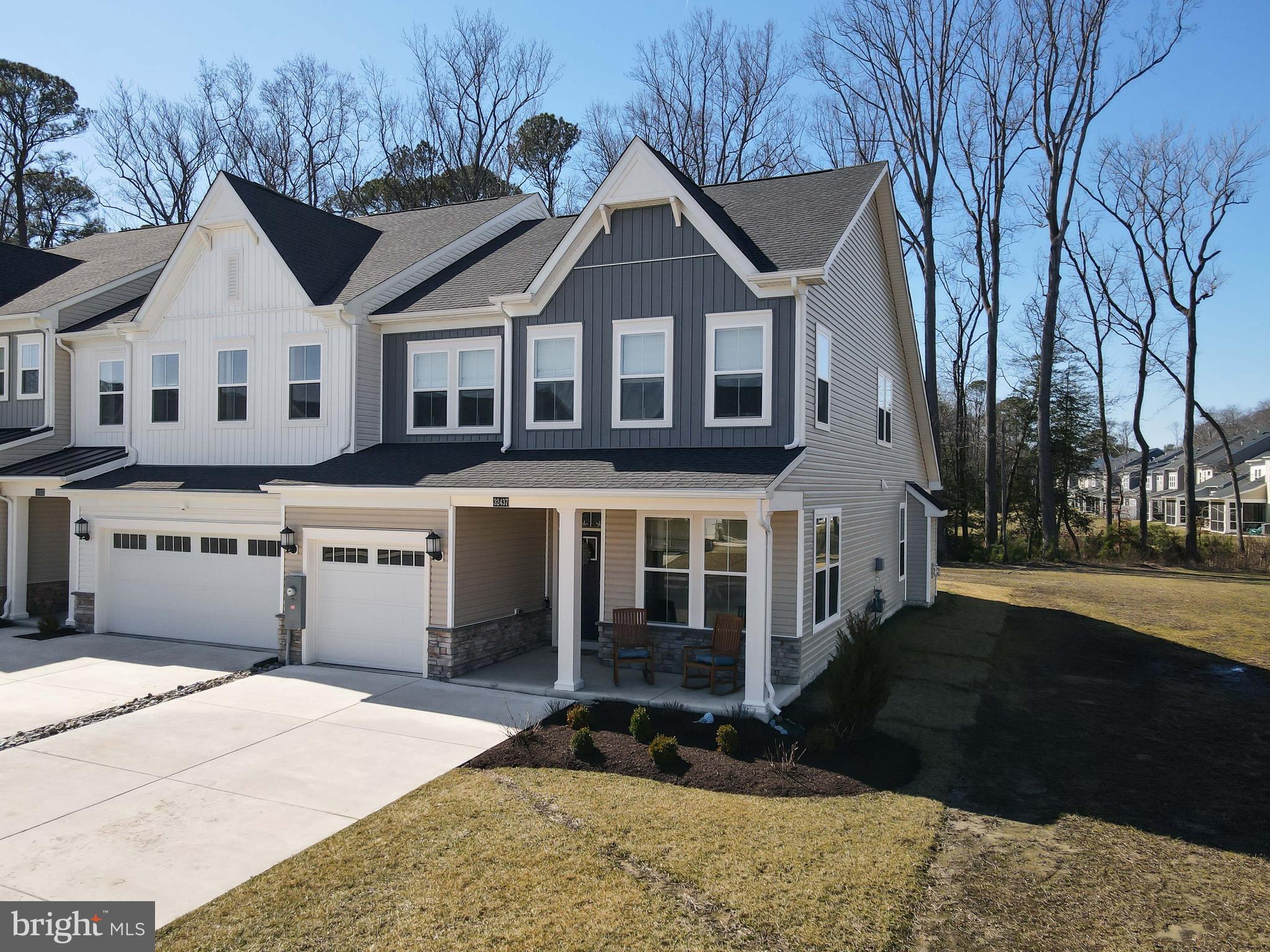 MILOS HAVEN - Residential