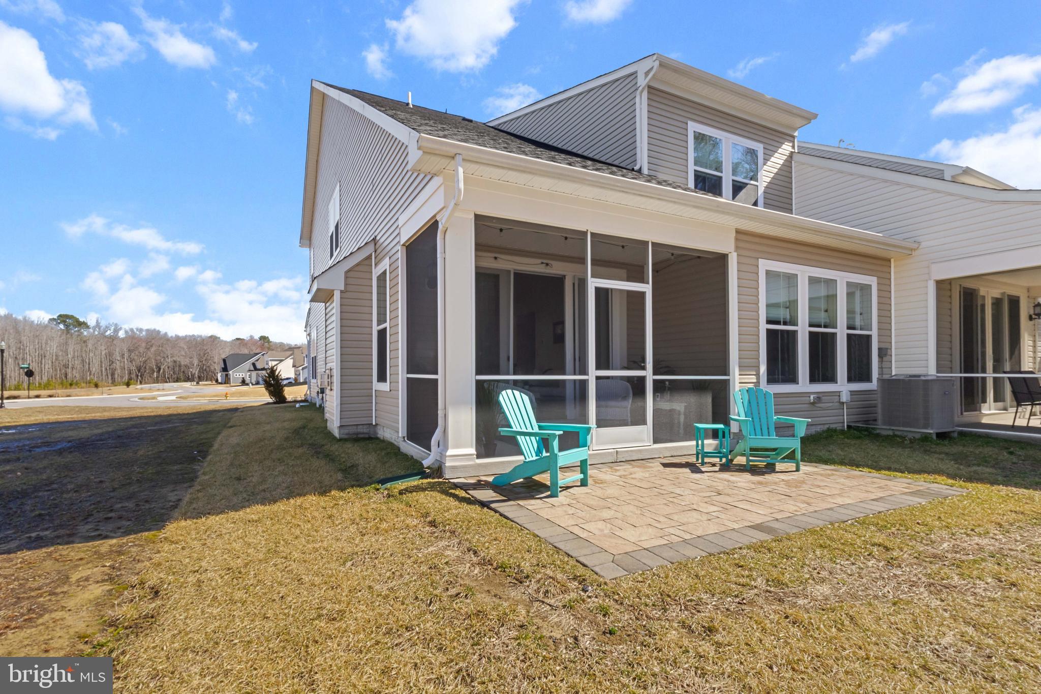 MILOS HAVEN - Residential