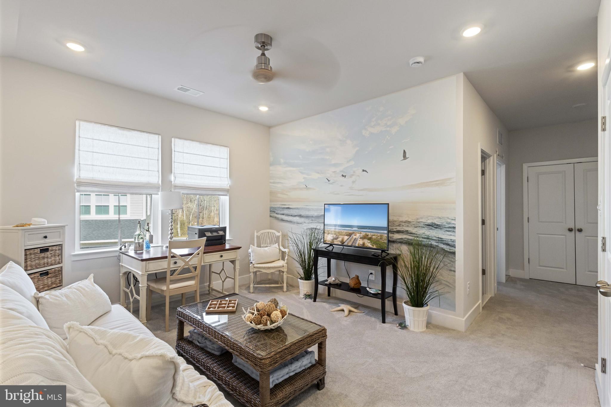 MILOS HAVEN - Residential