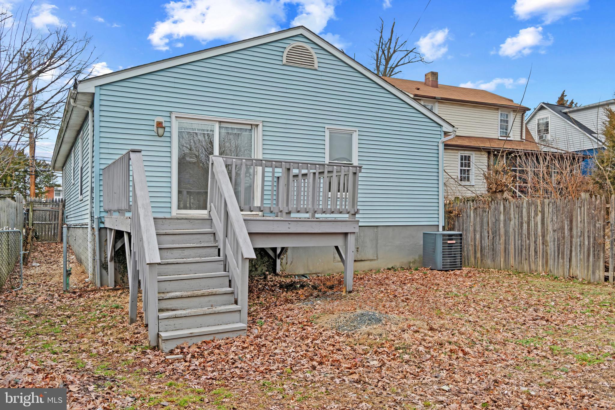 BALTIMORE HIGHLANDS - Residential