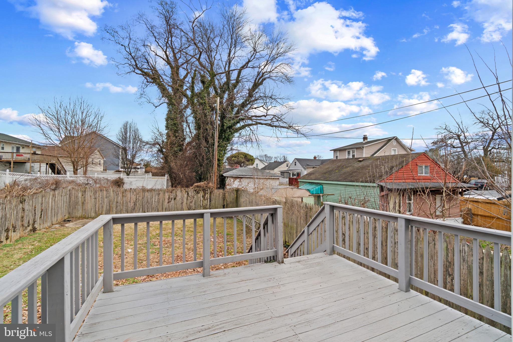 BALTIMORE HIGHLANDS - Residential