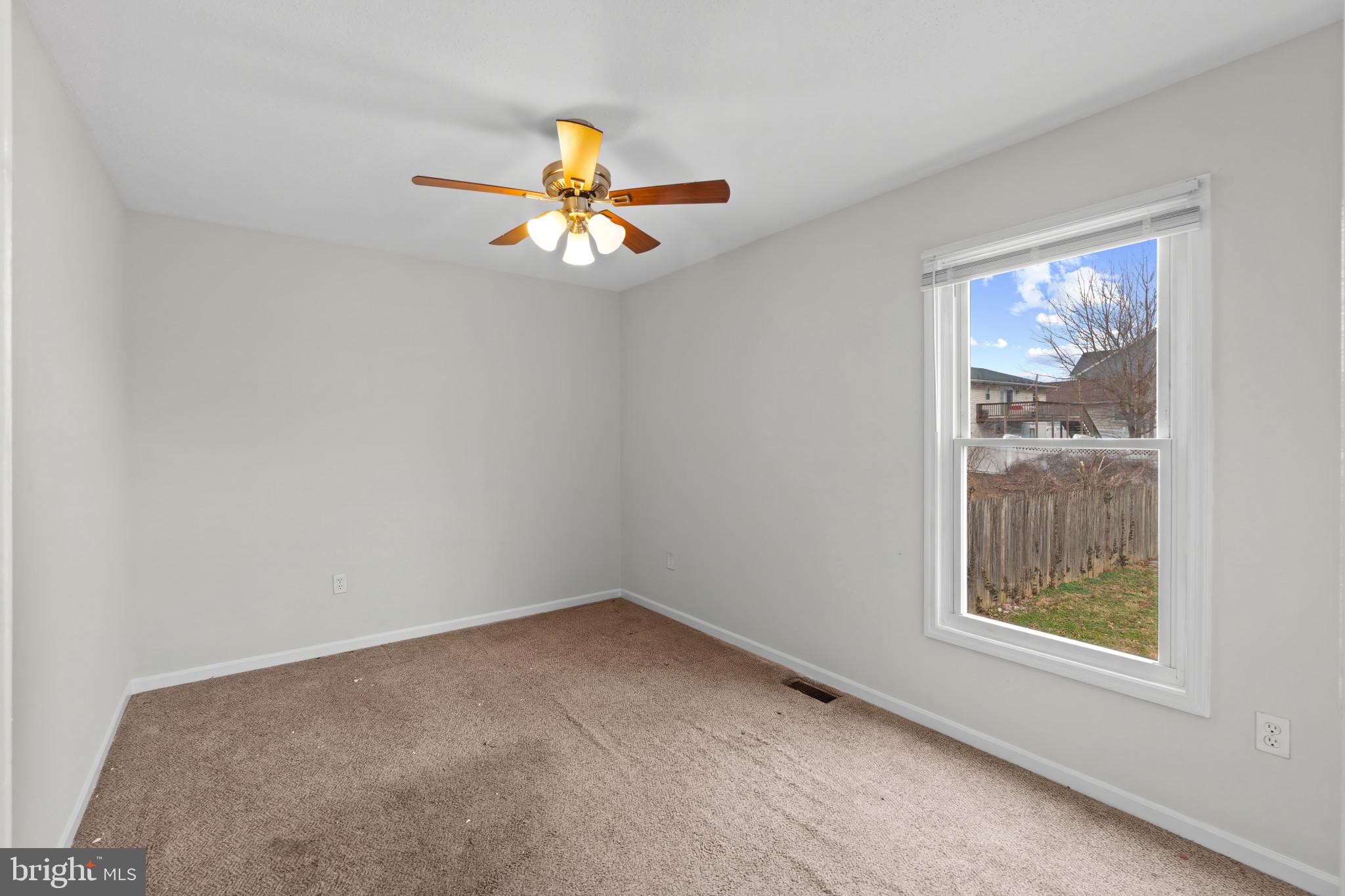 BALTIMORE HIGHLANDS - Residential