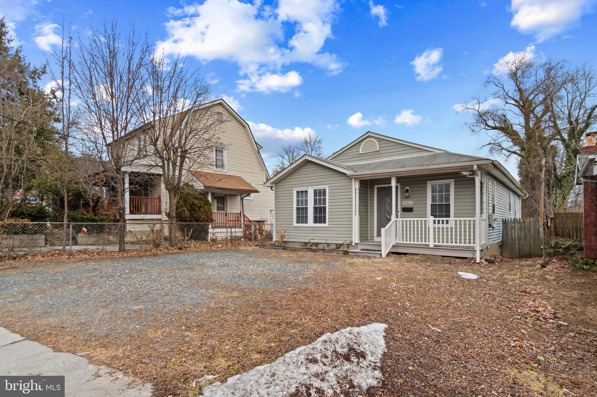 BALTIMORE HIGHLANDS - Residential