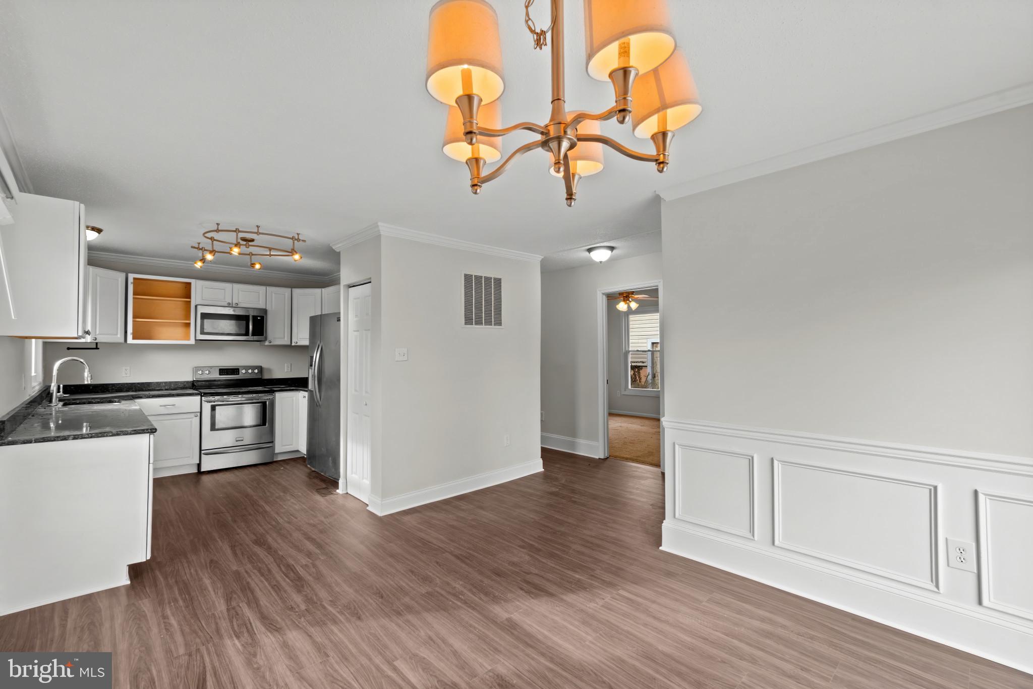 BALTIMORE HIGHLANDS - Residential