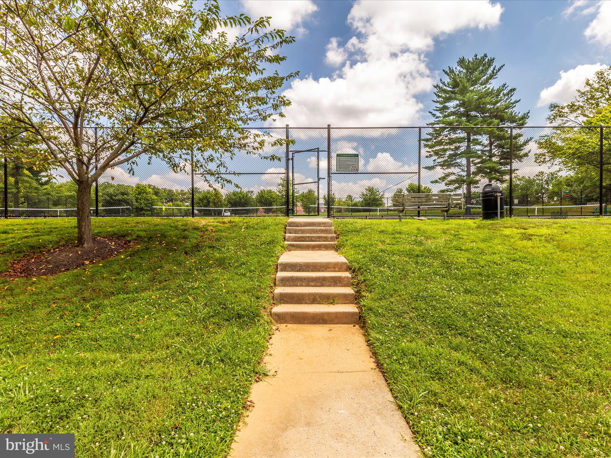 THOMAS CHOICE GARDENS - Residential