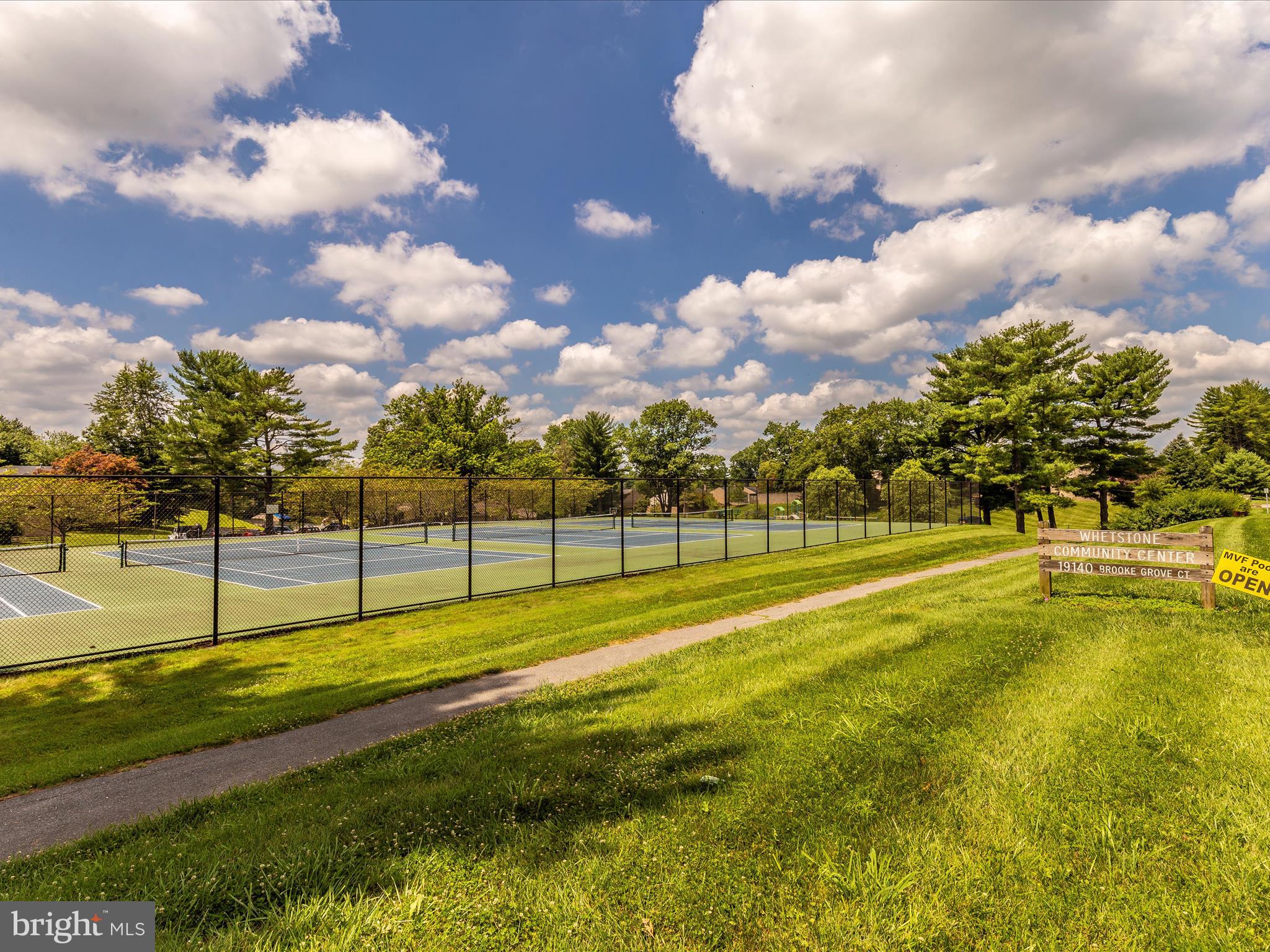 THOMAS CHOICE GARDENS - Residential