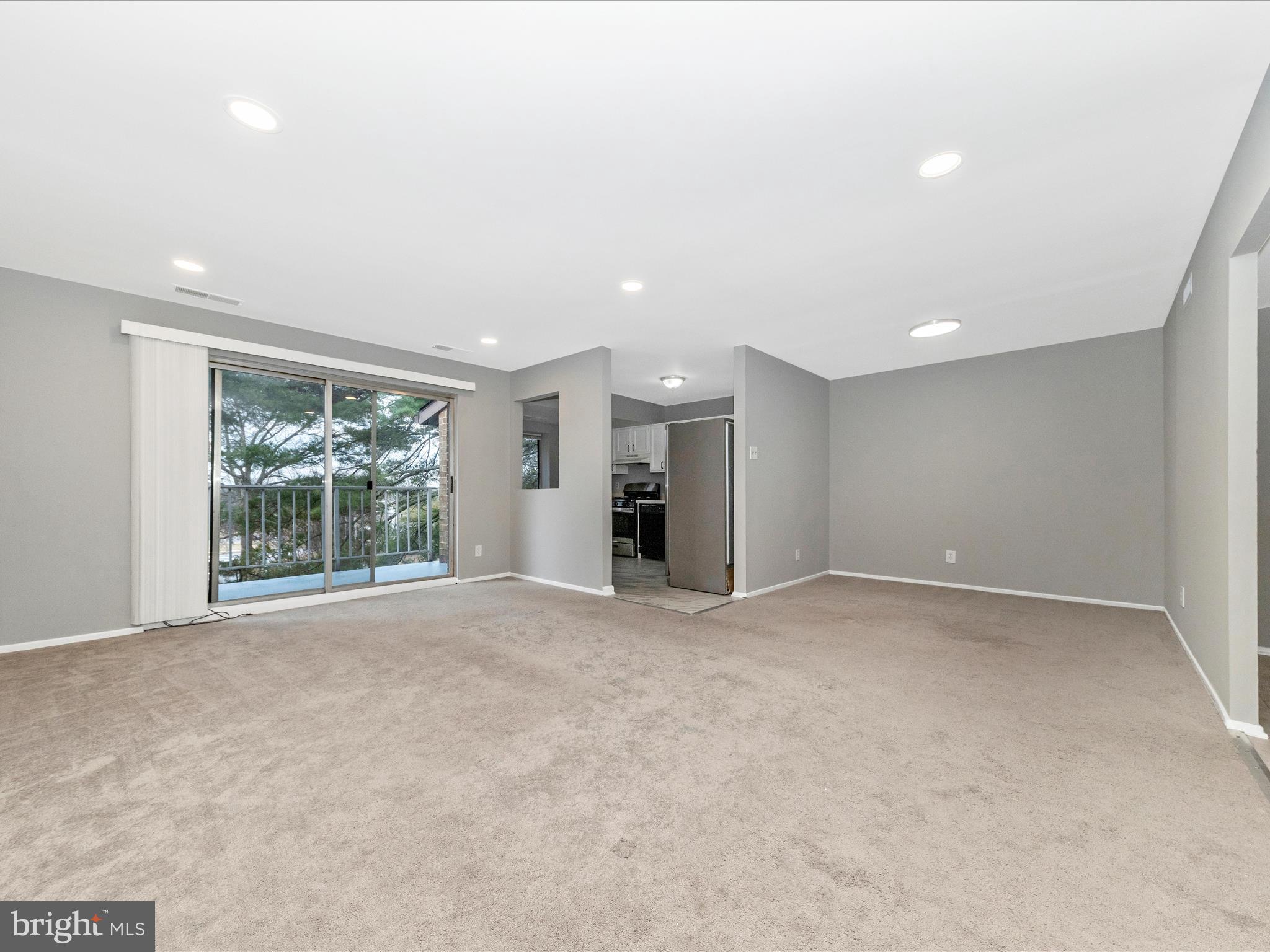 THOMAS CHOICE GARDENS - Residential