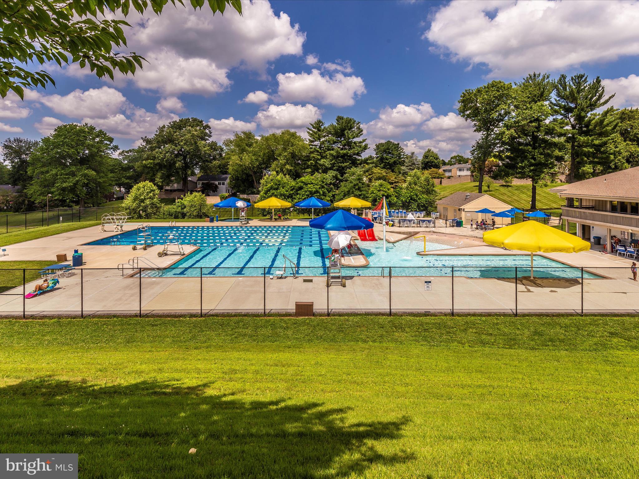 THOMAS CHOICE GARDENS - Residential