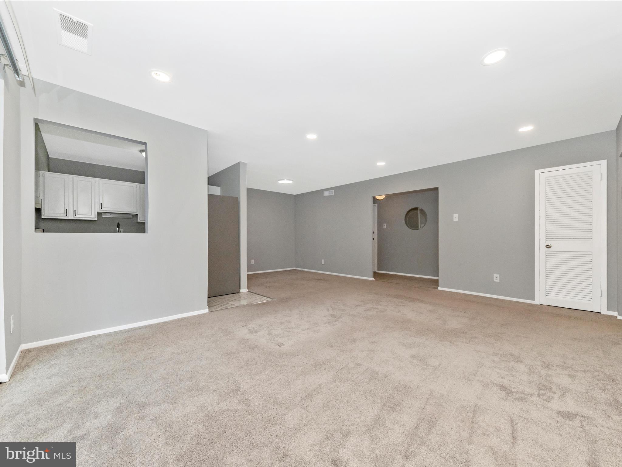 THOMAS CHOICE GARDENS - Residential