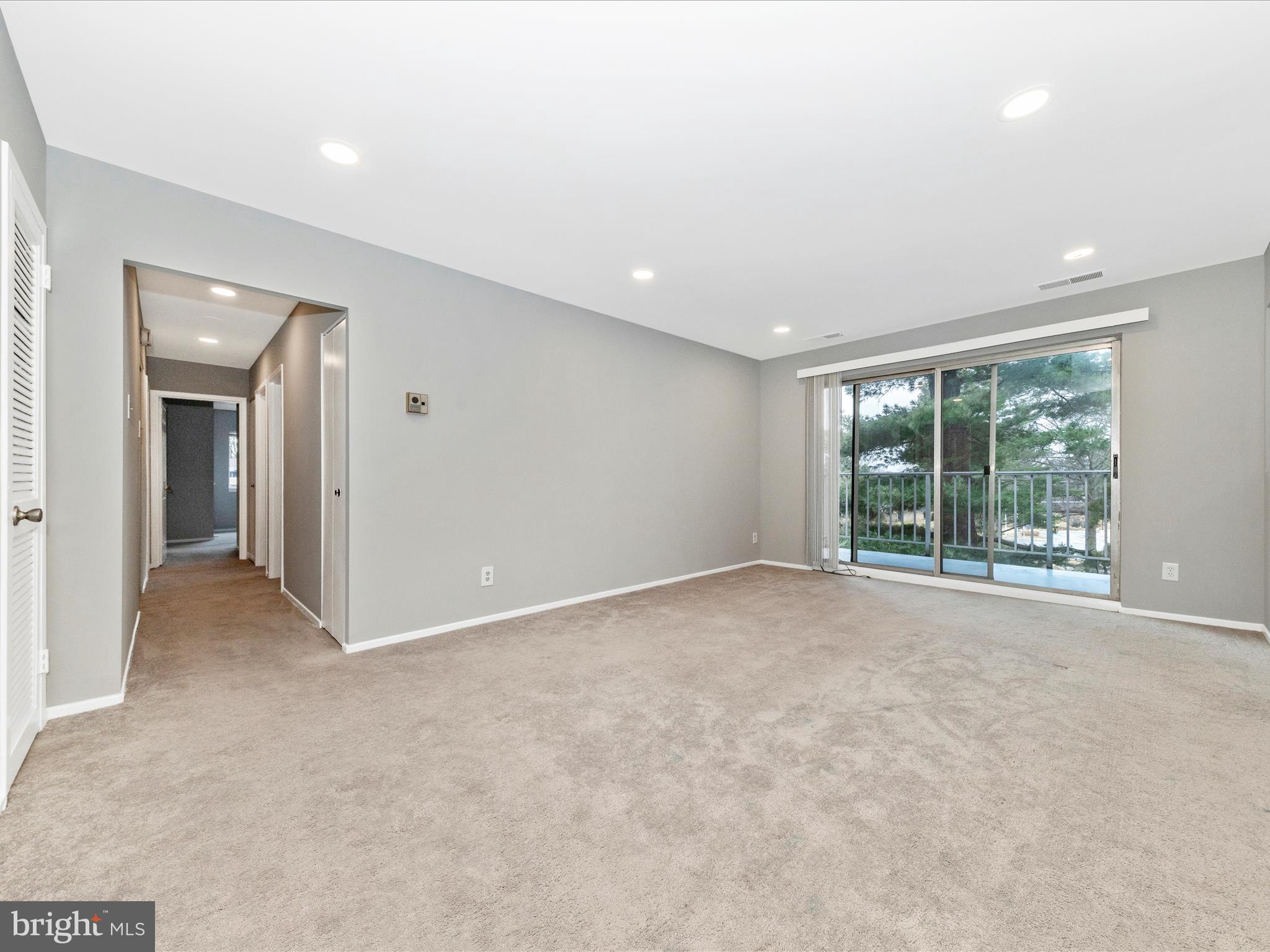 THOMAS CHOICE GARDENS - Residential