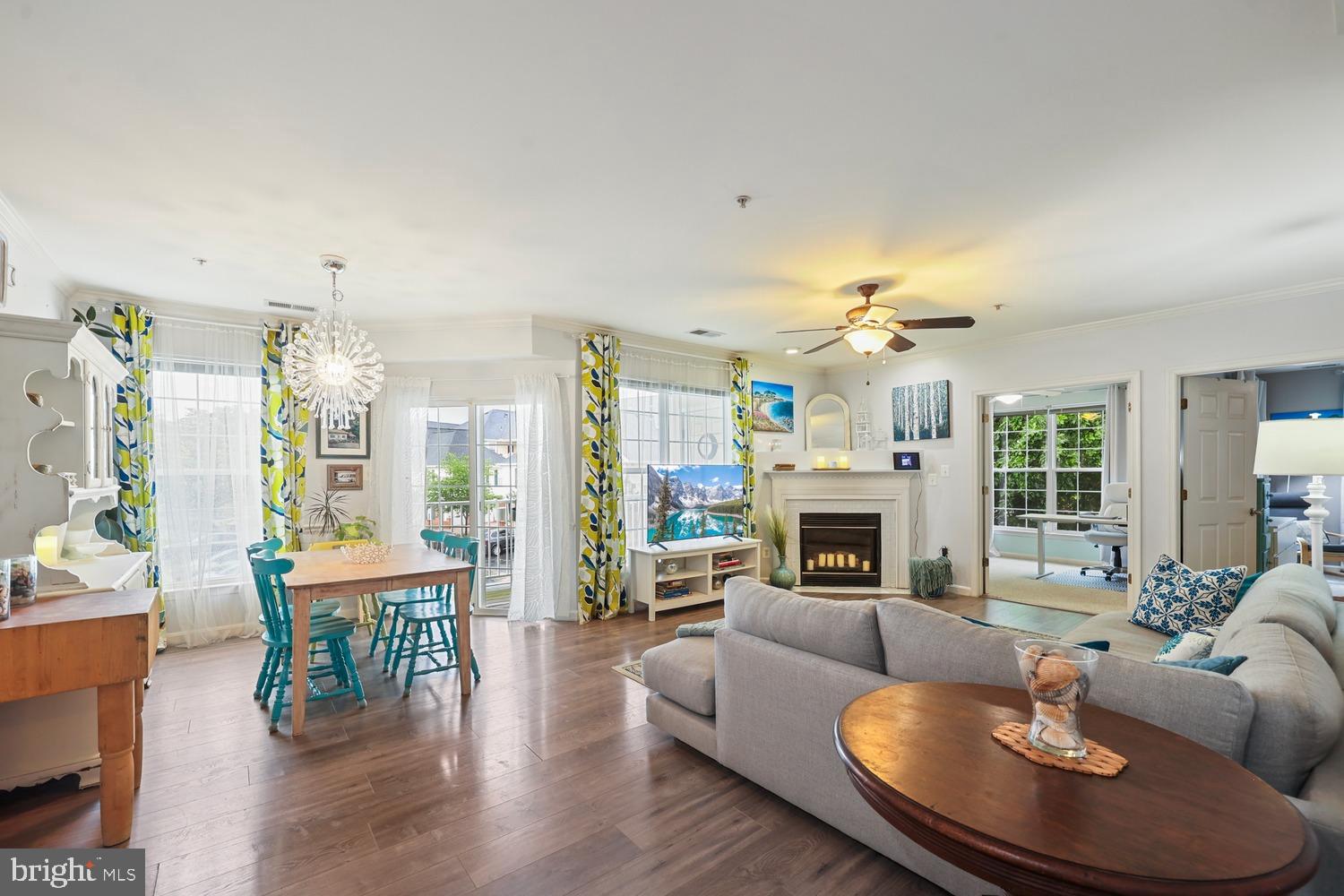 25320 LAKE MIST SQUARE 201